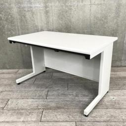 【定番サイズの幅1200㎜！人気のホワイト平デスク！】■プラス（PLUS）製　フラットライン　平机　幅1200mm　■引き出し付き　■色：ホワイト