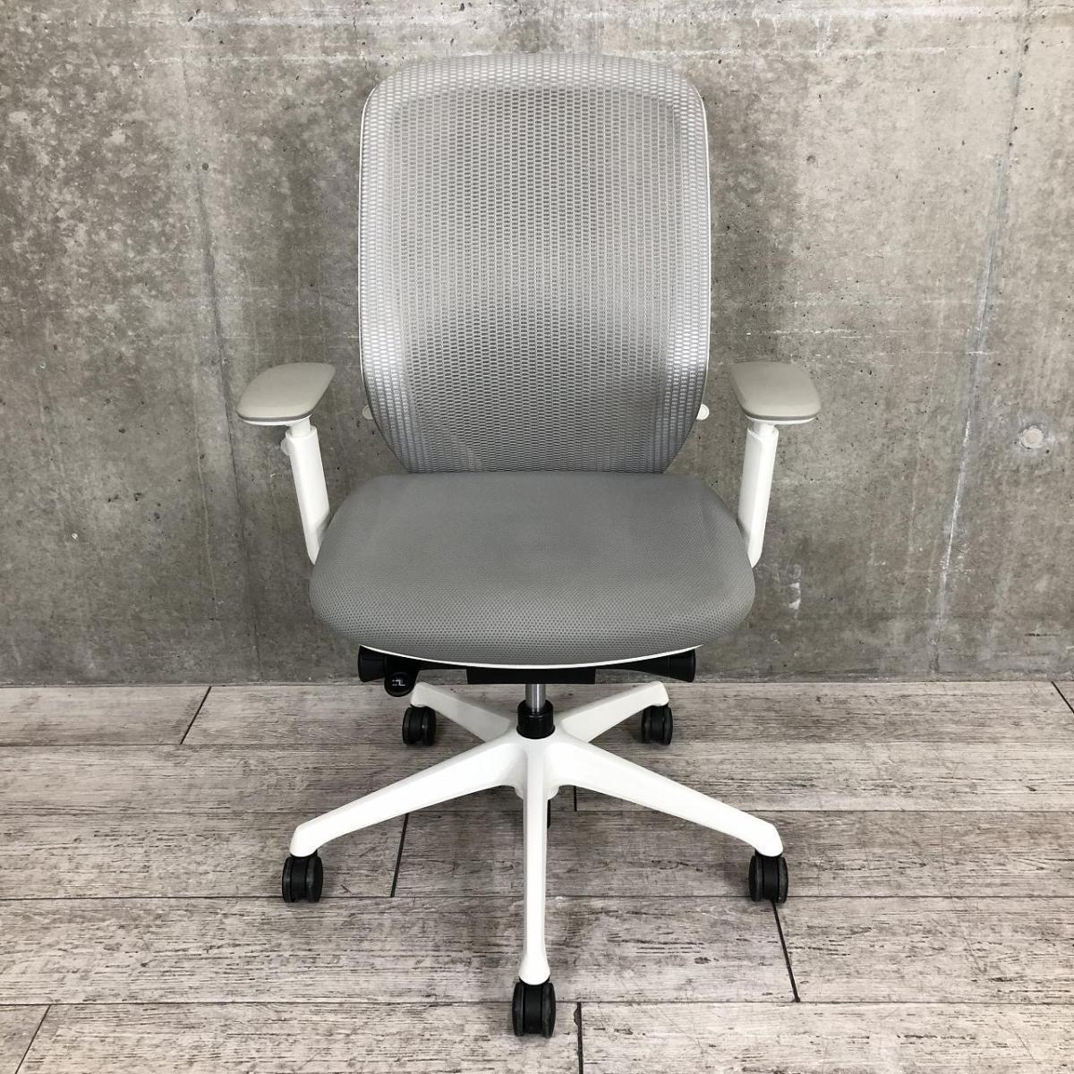 【未使用品】Sylphy(シルフィー) C645XW-FMR3 中古】シルフィーメッシュ C686XW FMR3 オカムラ/okamura 肘付