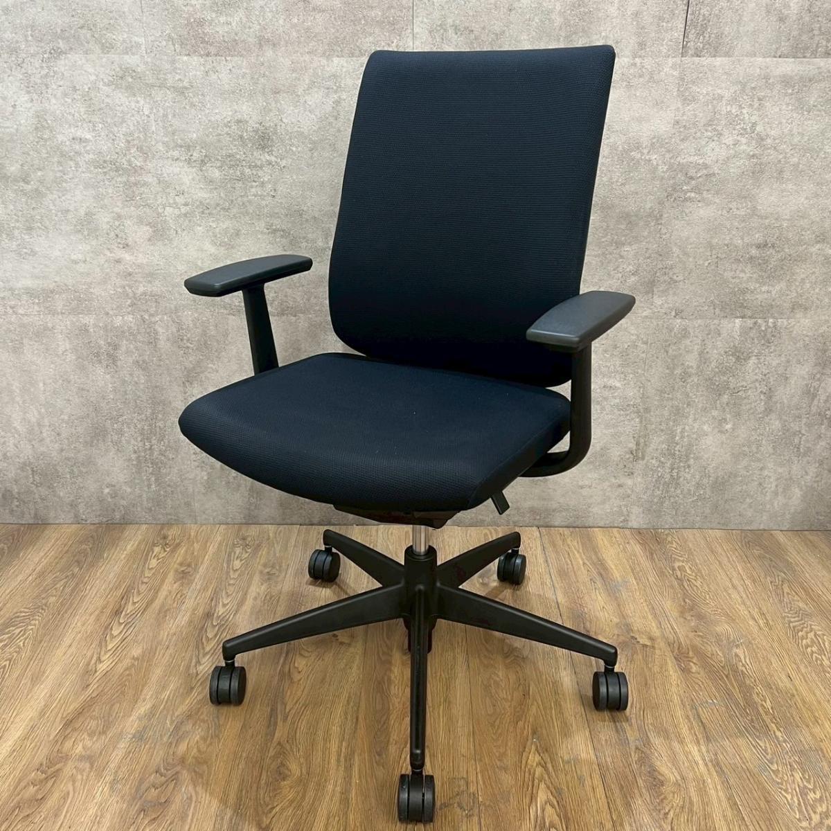 ★現物写真★コクヨ製の人気オフィスチェア【ウィザード/肘付き】が10脚入荷しました！　＊熊本市で、中古オフィス用品・オフィス家具をお探しなら「オフィスバスターズ熊本サテライト店」へ＊※サテライトは商談スペースのみの為、在庫は福岡の在庫を掲載しております。商品につきましてはお電話にてお問い合わせください。
                        ウィザードチェア
                                    中古
            