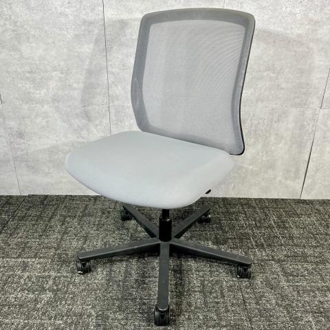 【中古】カリッサ2  ウチダ（UCHIDA) 肘無ローバックチェア