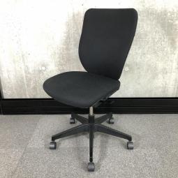 【西】【福岡倉庫在庫】イトーキ製/プラオチェア/ブラック/ロット商品/福岡/中古/安い/天神/博多/回転椅子/事務椅子/事務用品　＊熊本市で、中古オフィス用品・オフィス家具をお探しなら「オフィスバスターズ熊本サテライト店」へ＊※サテライトは商談スペースのみの為、在庫は福岡の在庫を掲載しております。商品につきましてはお電話にてお問い合わせください。