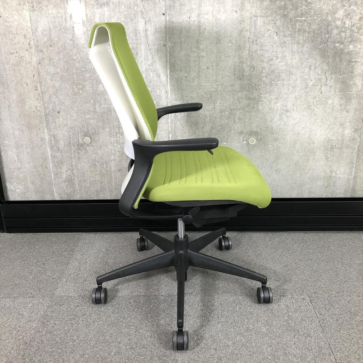 【中古.廃盤(美品)】定価5万 コクヨ　M4 オフィスチェアー 中古.廃盤(美品)】定価5万 コクヨ M4 オフィスチェアー 中古