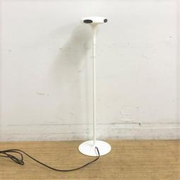 ★現品限り！【在庫入替セール品！】【使い勝手のいいスタンドタイプ！】■オカムラ　アクセスポール　電源コンセント4口タイプ【OAタップ】【延長コード】【ACCESS POLE】【ABW】
