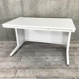 【限定1台！】オカムラのロングセラー商品の「アドバンス」シリーズ！！中古　平机　オフィス　デスク　ホワイト　引出し付　W1200【大阪・堺店】