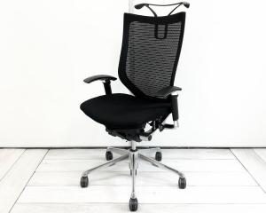 【クレジット決済優先】【良い椅子は腰を守る投資です！】■オカムラ　バロンチェア　可動肘付　ブラック　ハンガー付　ポリッシュフレーム　■【人間工学に基づいた快適設計で身体にやさしくフィット！】【Okamura　Baron】