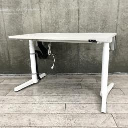 【姿勢を変えて生産性向上・健康増進をサポート！】■イトーキ　トイロシリーズ　電動上下昇降デスク　W1150×D675×H650～1250mm　薄木目 ■【スタンディングデスク/昇降テーブル/平机】【ITOKI　toiro】【ABW】