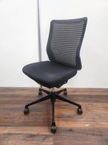 【中古】コーラルチェア  オカムラ（okamura） 肘無ローバックチェア