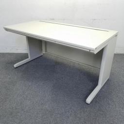【幅広W1400デスクがロット入荷でぇす！】配線整理に特化した幅1400平机です!!余裕な空間感　中古　オフィスデスク　事務机【コクヨ　MX】