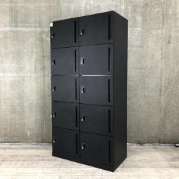 【希少なブラックカラー！】【個人の荷物管理やフリーアドレスデスクのお供に最適な10人用ロッカー！】■イトーキ（ITOKI）製　イフス（iffus）シリーズ　10人用パーソナルロッカー　■投函口付　■シリンダー錠　■ブラック【2506】弊社使用欄【A01018987】