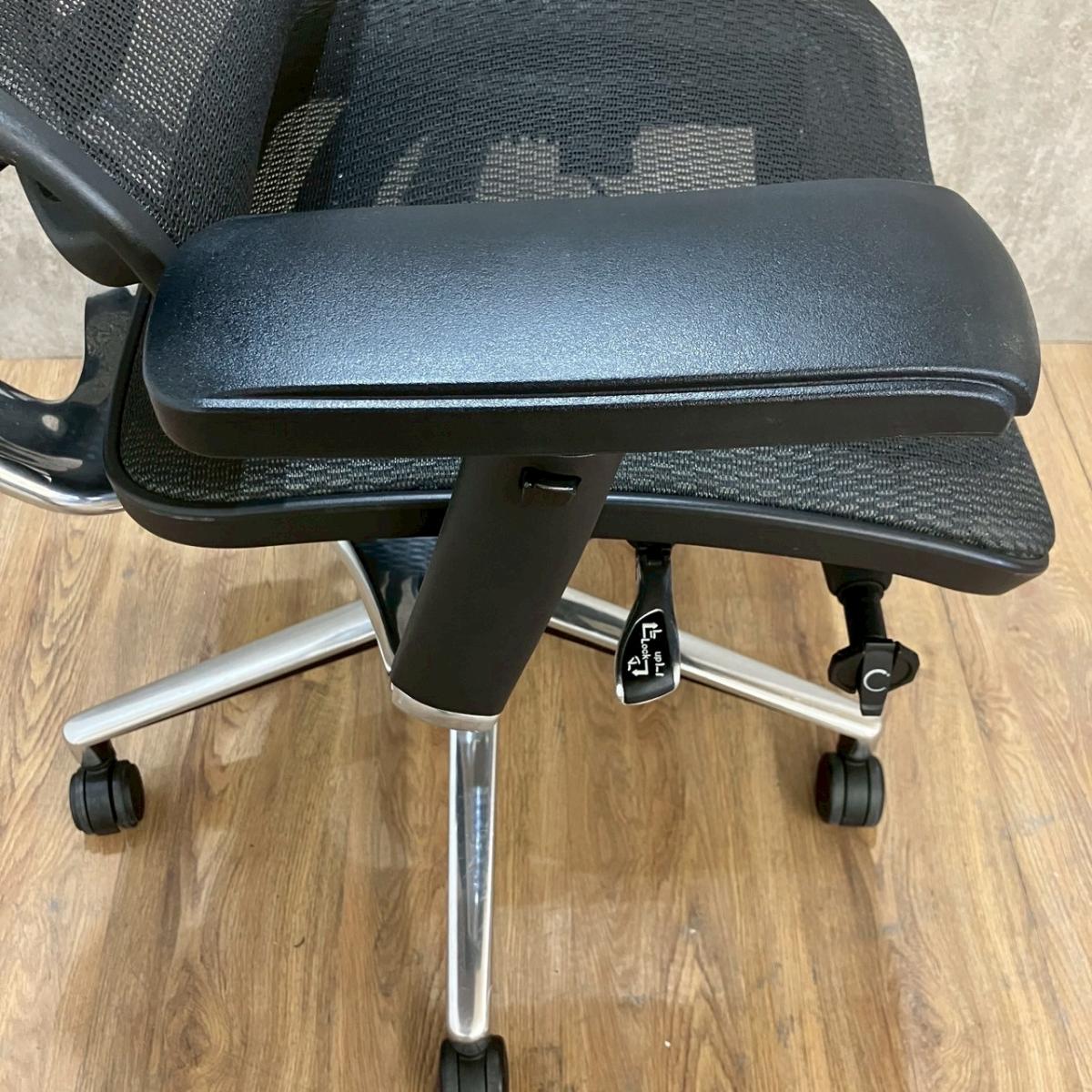 中古】ベーシック Ergohuman/エルゴヒューマン 肘付ハイバック