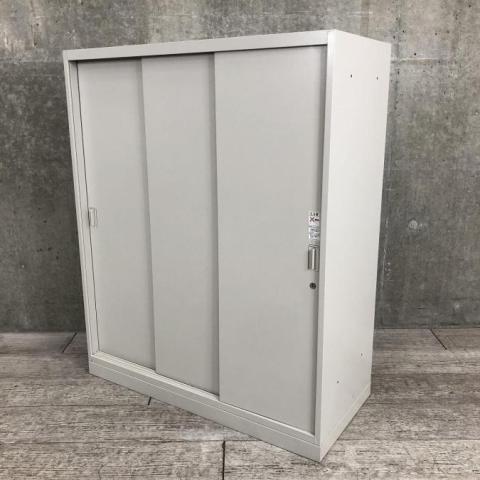 USED オカムラ 中4段両開き書庫 4605ZZ-Z010