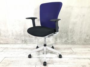【使いやすいスタンダードなデザイン！】【ローコストチェアの定番！】■イナバ（Inaba）　バルチェ（Valche）　ハイバック　肘付き　■固定肘　■背：パープル × 座：ブラック【2506】弊社使用欄【A01019297】※