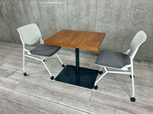 【小型テーブルとチェアのセット！】オカムラ製/ナチュラル/四角テーブル【サイズ：W750D600H720】【管理番号：A01006108/A01014215】【ID】