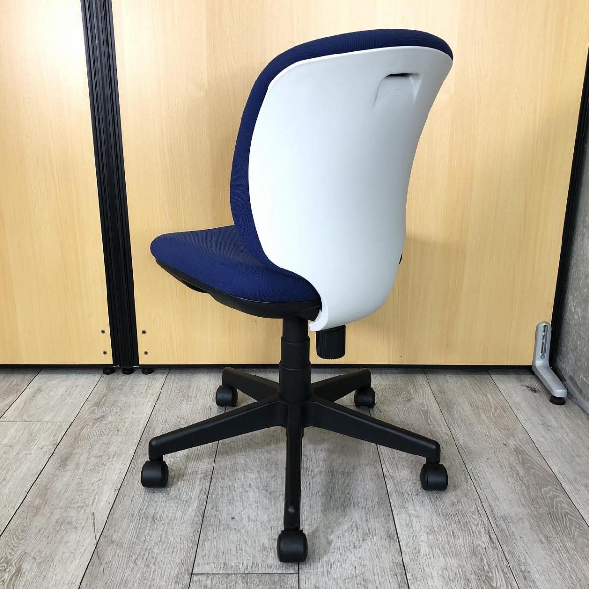 中古】Presea KC-K56SL プラス/PLUS 肘無ローバックチェア
