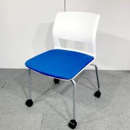 【倉庫在庫品】【20脚ロット入荷！】 コクヨ KOKUYO キャスター付き スタッキングチェア CK-160シリーズ ブルー ホワイト樹脂背面　オフィスバスターズ　梅田本店