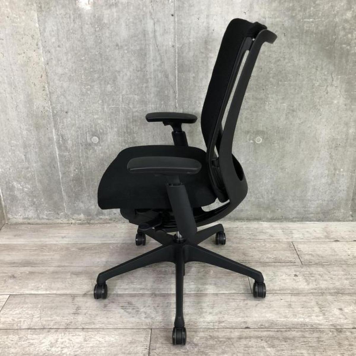 オカムラ ヴィスコンテ 訳あり 中古】ヴィスコンテチェア オカムラ/okamura 肘付ハイバック