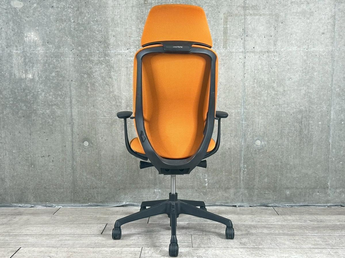 zv　オカムラ　シルフィーチェア　前傾機能　ハイバック　クッションタイプ 中古 中古】シルフィー オカムラ/okamura 肘付ハイバックチェア