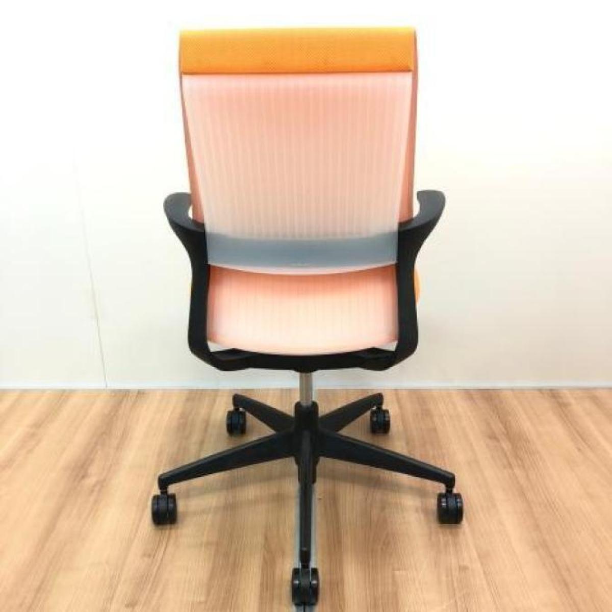 【中古.廃盤(美品)】定価5万 コクヨ　M4 オフィスチェアー 中古.廃盤(美品)】定価5万 コクヨ M4 オフィスチェアー - メルカリ