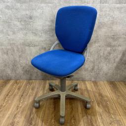 【南】【7月上旬入荷予定品/福岡倉庫】イトーキ製のオフィスチェア(事務椅子)【プレーゴチェア】が7月中旬に入荷予定！　＊福岡市拠点の「オフィスバスターズ福岡南店」は、福岡はもちろん、岡山・広島エリアにも対応しています。中古オフィス家具・チェア・デスク・複合機など一式手配可能。各地に特化した在庫とワンストップ対応で、起業・移転・レイアウト変更にしっかり対応し、岡山・広島でも安心の選択肢をご提供します。＊
