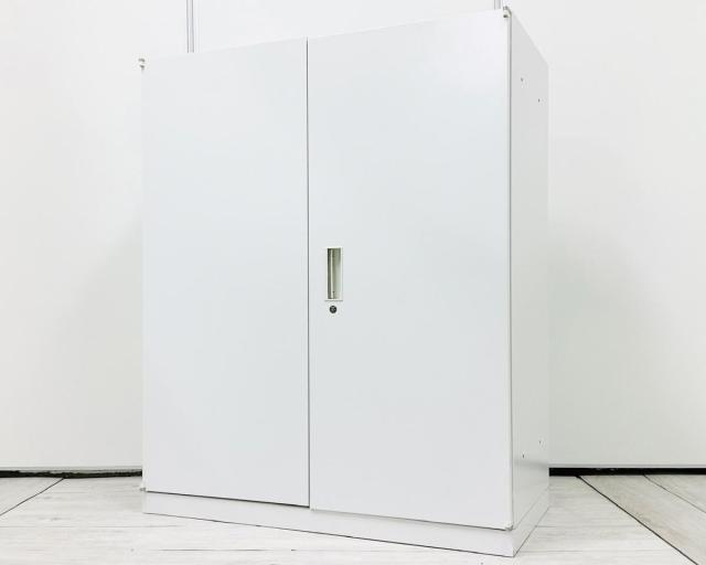 【中古】BEストレージ  ウチダ（UCHIDA) ローキャビネット／両開き