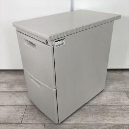 【在庫入れ替えSALE】【定価約7万円】【A4ファイルも沢山収納可能！デスク横に置いて収納と作業スペースを同時に確保！】■イトーキ（ITOKI）製　CZシリーズ　2段脇机　(W400/D700/H700)　■グレー　■シリンダー錠〈岐阜・愛知・三重・静岡・福井〉