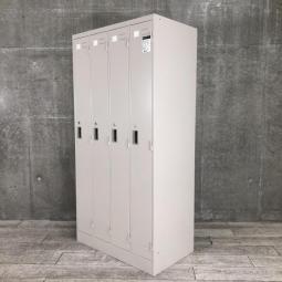 【在庫入れ替えSALE】【ゆとりのある収納スペース！衣類や個人の荷物の管理に！】■コクヨ製　LKシリーズ　4人用更衣ロッカー(W900×D515×H1790)　■グレー　■シリンダー錠(一部)　■4人用更衣ロッカー