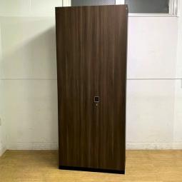 【2022年製】オカムラ　レクトライン　両開き書庫　ウッドタイプ　色：プライズウッドダーク　希少在庫なブラウン書庫！　重厚感溢れる木製家具！