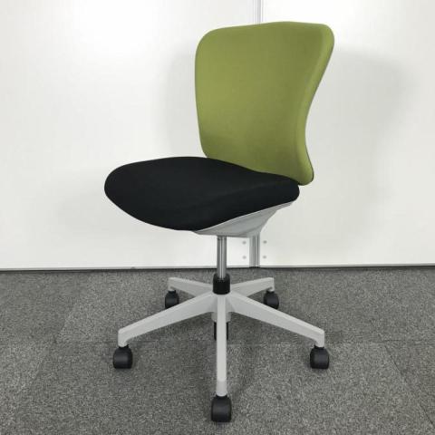 【ローコストチェアの定番！】■イナバ（inaba）　バルチェ（Valche）　ローバック　肘無し　■グリーン×ブラック 【使いやすいスタンダードなデザイン】【2503】弊社使用欄【A01005788】