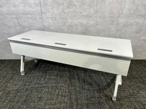 【西】※福岡倉庫在庫※　【☆配線カバー付き折り畳みテーブル☆】◆オカムラ/カルドー　サイドスタック　会議　研修　博多　天神　中古　オフィスバスターズ