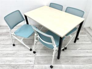 【セット商品】【定価約20万円】【打ち合せ・休憩室にも！幅1200㎜のクールなミーティングテーブル！】■コクヨ（KOKUYO）製　ジュート（JUTO）　ミーティングテーブル　4本脚　W1200×D750㎜　■天板：ナチュラル　脚：ブラック　■オカムラ/マルカ　■ネスティングチェア　■　ライトブルー　※セット商品のため配送料要相談