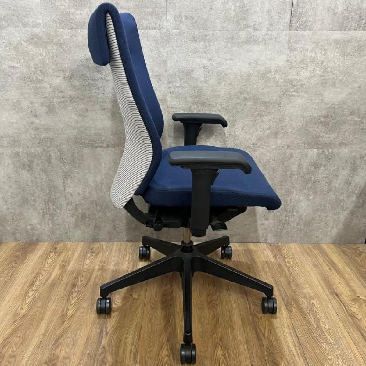 ITOKI コセールチェア　38.4万　本革　エグゼクティブ　高品質 楽天市場】【アウトレット 定価の61%引】オフィスチェア