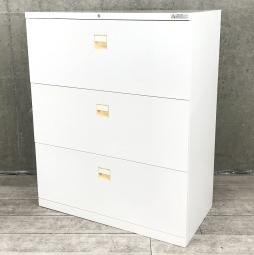 【オフィス書類をスッキリ整理！】■オカムラ製　3段ラテラル書庫　ホワイト　■ファイル収納にオススメ！引出し型キャビネット！