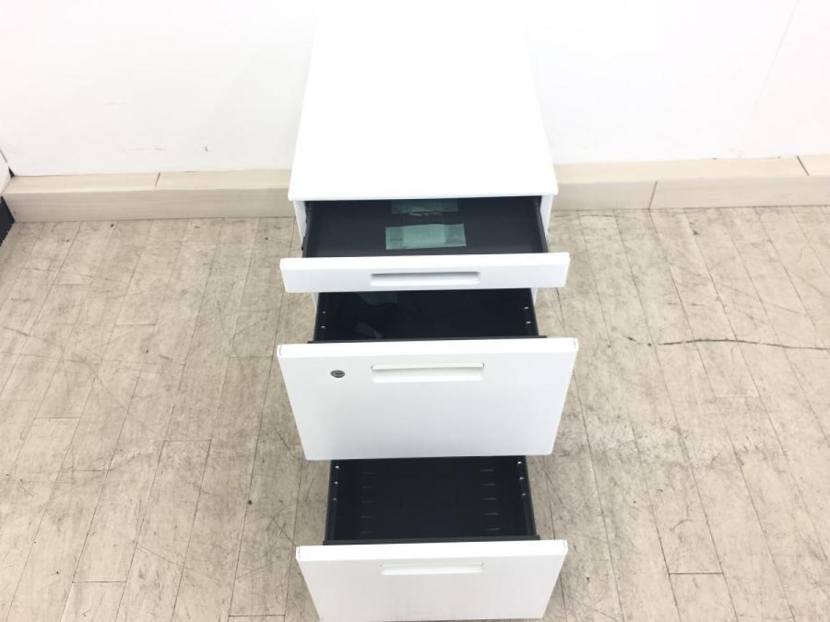 コクヨ　3段キャスターワゴン　GT　17-0554-4 中古】GTワゴン コクヨ/KOKUYO ワゴン3段 495608 - 中古オフィス