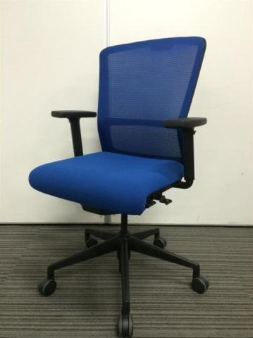 【中古】エルフィ  ウチダ（UCHIDA) 肘付ローバックチェア