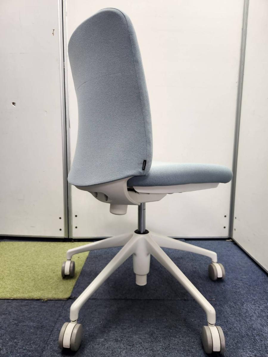 【特別値下げ】オカムラ　スツール　ライブス 中古】ライブス CD13WW FXW9 オカムラ/okamura 肘無ローバック