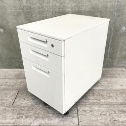 【在庫セール品・4台限定】■プラス（PLUS）　JSシリーズ　3段ワゴン　デスクインワゴン　■ホワイト　■高さ605mmタイプ　■キャスター付き　■シリンダー錠　【平机・フリーアドレスデスクのお供に最適なサイドキャビネット！！】