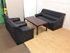 【☆1セット限り！】■アイコ　プリーダシリーズ　応接ソファ（3人用×1、2人用×1）＋センターテーブル（W1500mm）セット