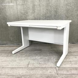 【イナバの技術が詰め込まれたスタンダードなオフィスデスク！幅1100㎜でコンパクト！】■イナバ（INABA）製　 VDNシリーズ　平机　引き出し付き　■ホワイト