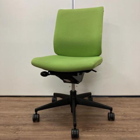 【中古】ウィザードチェア  コクヨ（KOKUYO） 肘無ローバックチェア