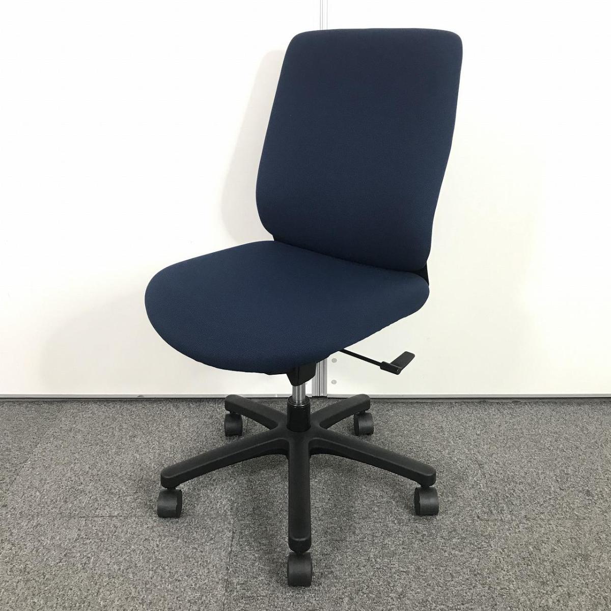 【美しさが際立つシンプルデザイン！在宅ワークにも適したコンパクト設計！】■イトーキ（ITOKI）　トルテR（torte-R）　ハイバック　肘無し　■ネイビーブルー
                        トルテR
                                    中古
            