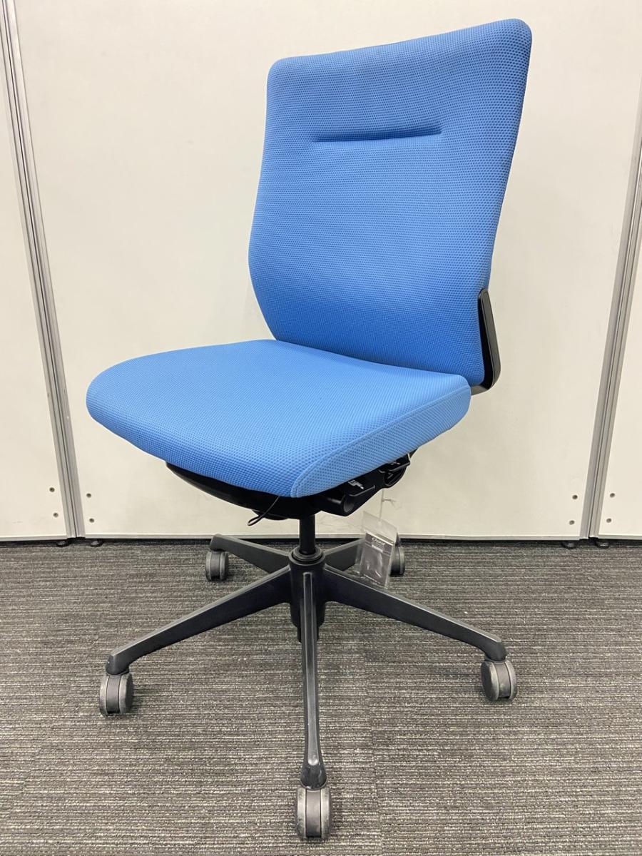 【高級デスクチェア】オカムラ　コーラル青 中古】コーラルチェア オカムラ/okamura 肘無ハイバックチェア