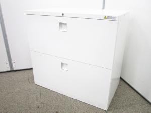 【幅800mmのスリムタイプな2段ラテラル書庫！　手狭なオフィスでも大活躍間違いなし！】■オカムラ（okamura）製　レクトライン(Rectline)　2段ラテラル書庫　幅：800㎜　■ホワイト　■シリンダー錠 【高品質で安心のスチールキャビネット！】