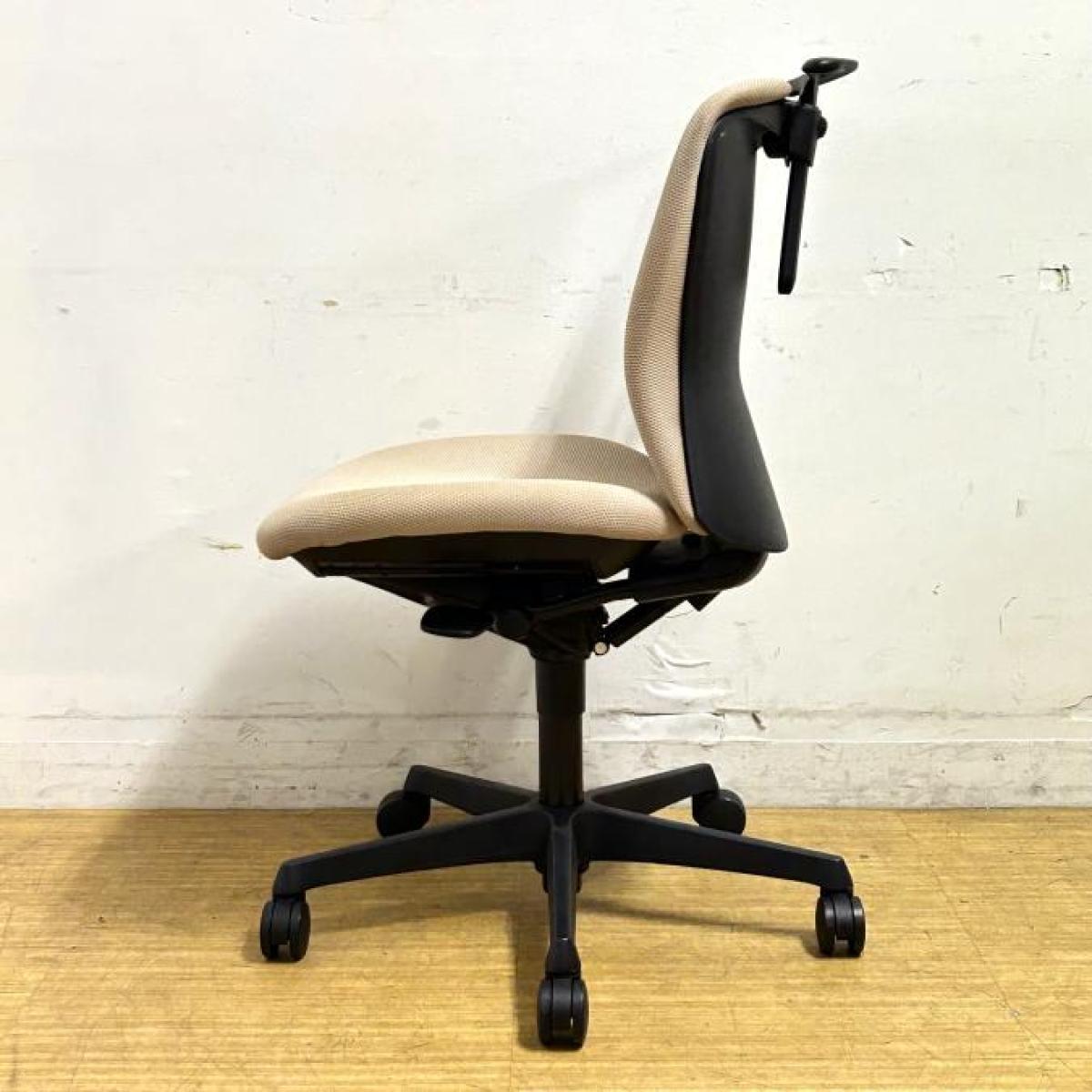 中古】スラート C332ZR FSF7 オカムラ/okamura 肘無ローバック
