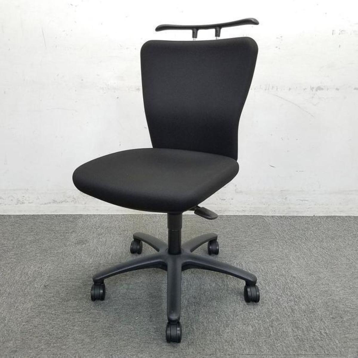 【在庫入替セール！】【オフィスの王道チェア！人間工学に基づいた快適シーティング！】■オカムラ（okamura）製　カロッツァチェア　ローバック　肘無し　【T7】【A00991586】
                        カロッツァチェア
                                    中古
            