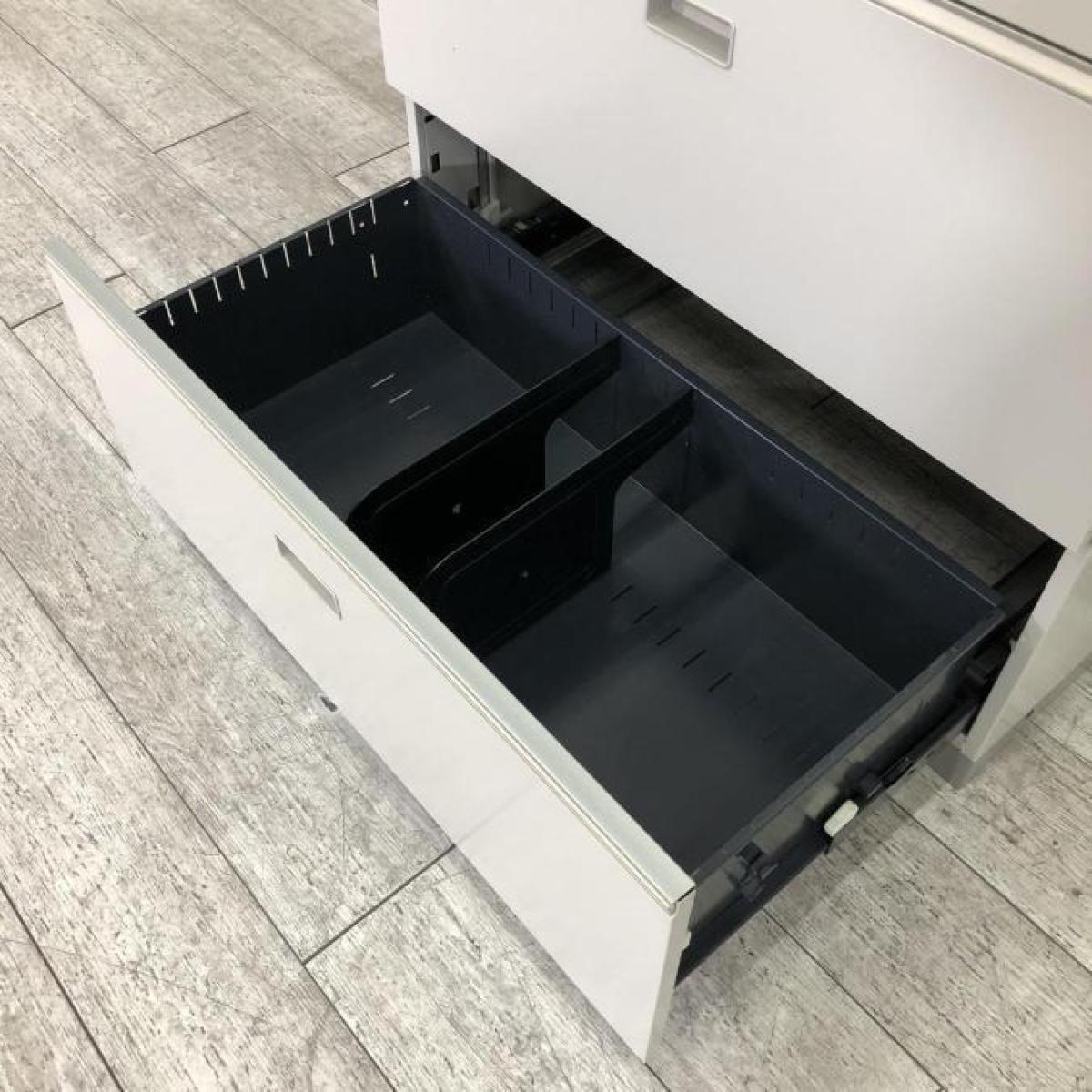 【現地引取り限定】ITOKIイトーキ 木製本棚　現地引取不可者の【いいね】お断り 中古】シンライン イトーキ/ITOKI ローキャビネット／両開き