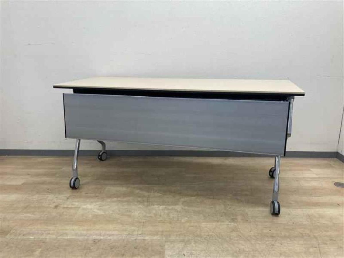 【在庫入れ替えSALE】珍しいサイドスタックテーブルが入荷いたしました！！■サイドスタックテーブル　■会議用テーブル　■テーブル　■ナチュラル
                        インターアクトNT
                                    中古
            