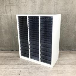 【書類・備品整理の必需品！】【珍しいクリトレが入荷！3列×浅型11段+深型5段】■オカムラ（okamura）　レクトラインシリーズ　クリスタルトレー　ローキャビネット　■3列16段（浅型11段・深型5段）■色：ホワイト