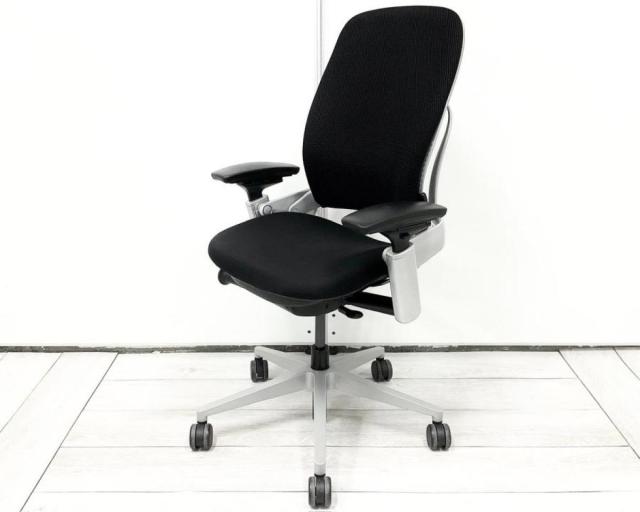 steelcase シンクチェア thk13101d Steelcase Think エルゴノミック・オフィスチェア - Steelcase