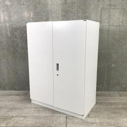 【幅800㎜】【オフィスの定番！大きく開いて見やすい両開き書庫！】■イトーキ（ITOKI）製　シンラインシリーズ (THIN LINE)シリーズ　両開き書庫　ローキャビネット　W800×D450㎜　■ホワイト　■シリンダー錠