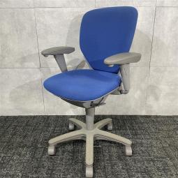 【博】※博多店撮影商品/大量入荷/肘付チェアがお買い得に/イトーキ製/ブルーチェア/可動肘/福岡/リサイクル/安い/回転椅子/事務椅子